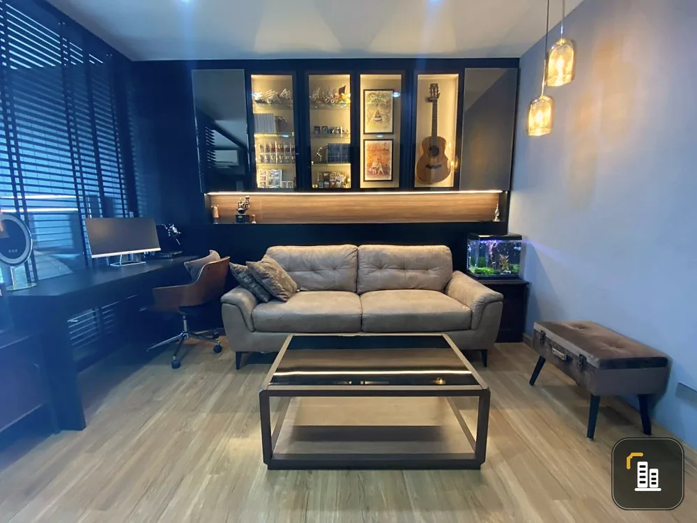 For sale: The Tree Interchange, fully furnished room with built-in furniture, black tone, luxury style, Chao Phraya River view, book now