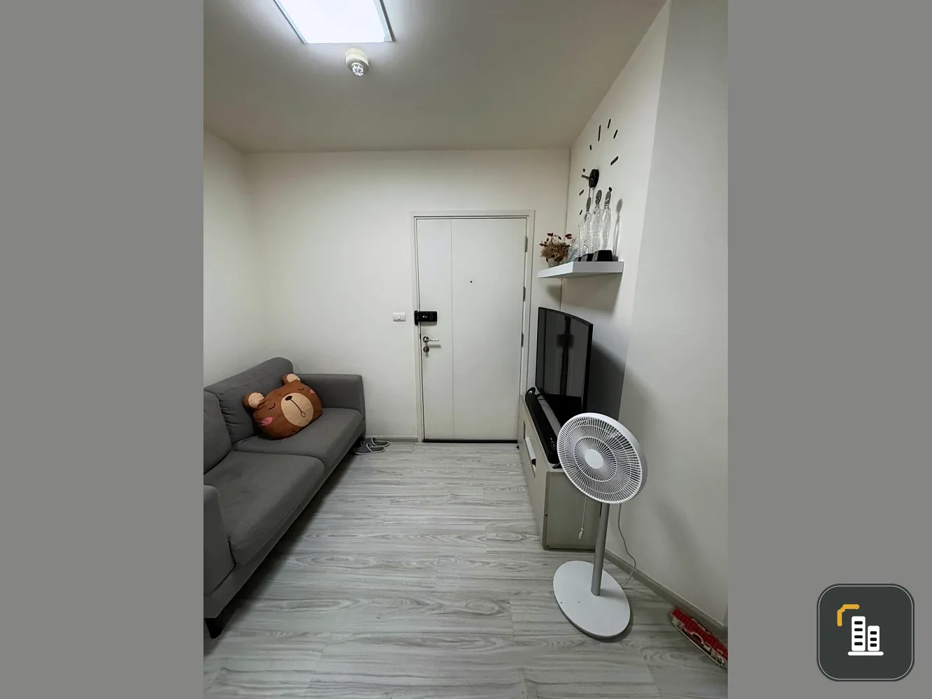 Urgent sale: Aspire Rattanathibet 2 rooms, well separated, clearly divided zones, good price, you will regret it if you miss it.