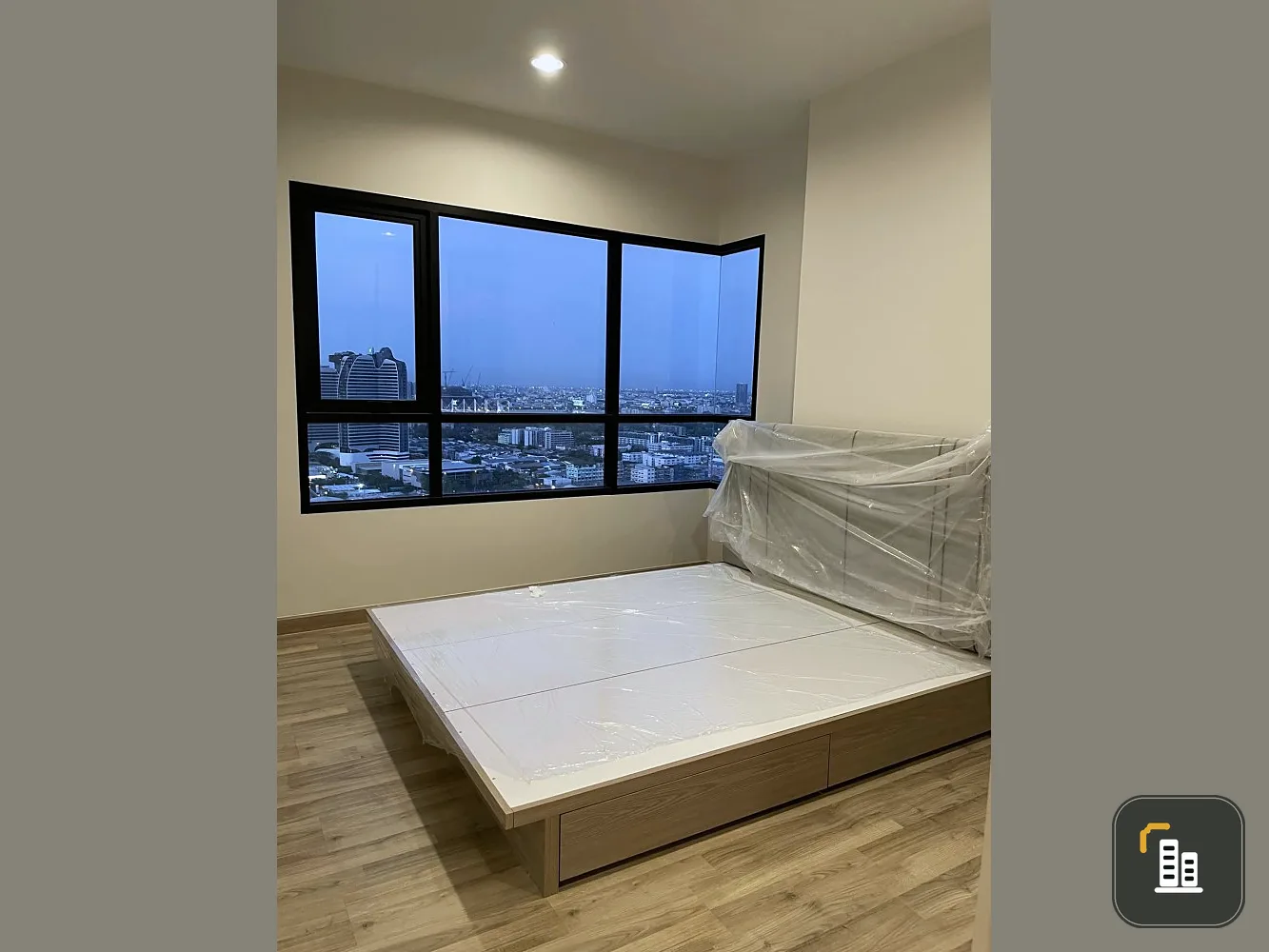 For sale: Niche Mono Sukhumvit-Bearing, corner room, not crowded, open view, not blocked, hurry and reserve before you miss out.