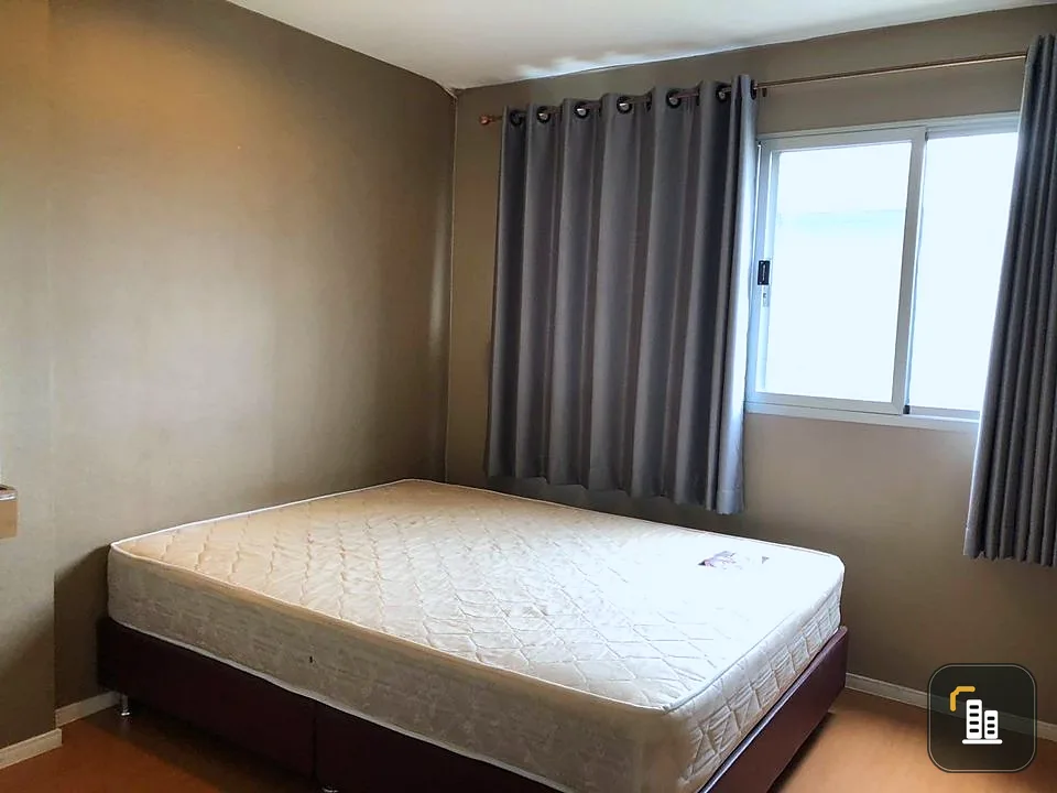 For sale: Lumpini Condo Town Ramintra-Lat Phrao, corner room, very private, fully furnished, reserve now!