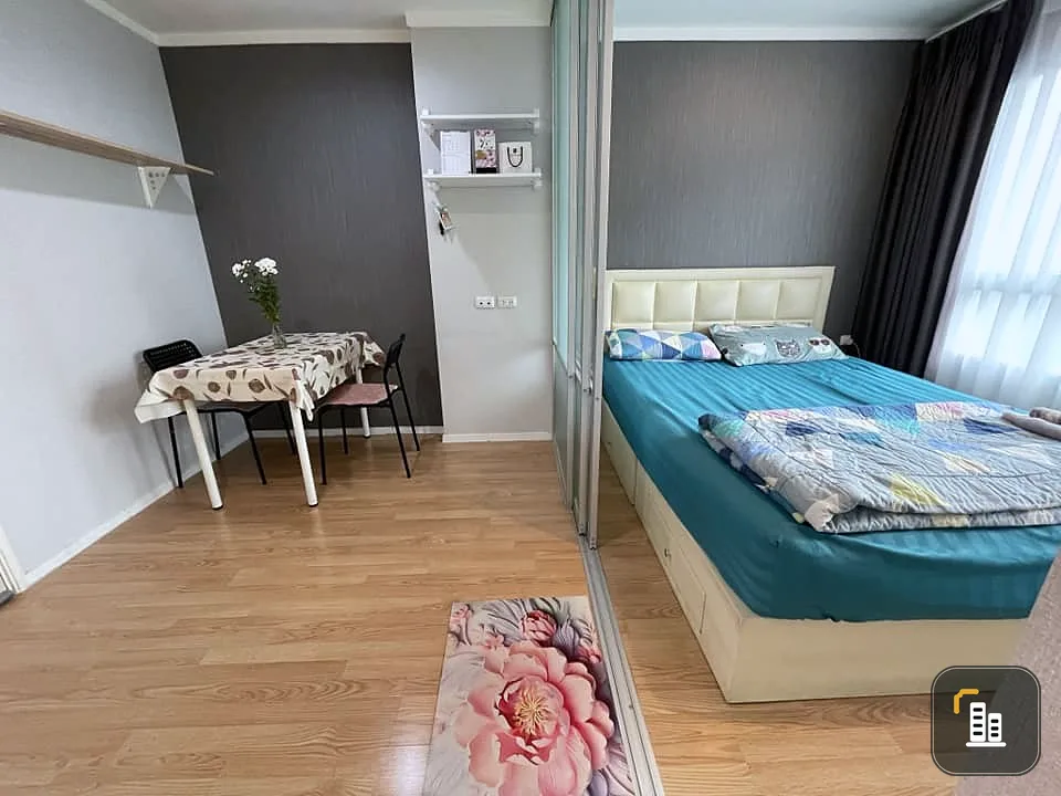 For sale: Lumpini Ville Sukhumvit 77 Phase 2, 2nd floor, not high, separate glass partition room, fully furnished, hurry and reserve now.
