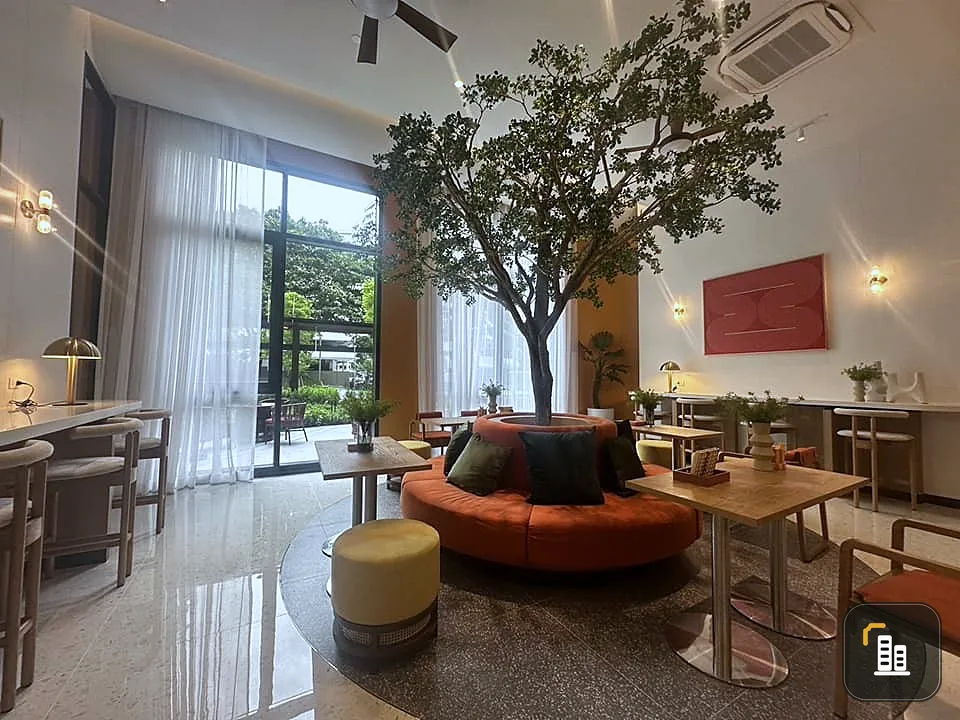 Condo for sale by Sansiri - The Line Vibe, located in the heart of Lat Phrao Intersection, comes with a great price, buy now!