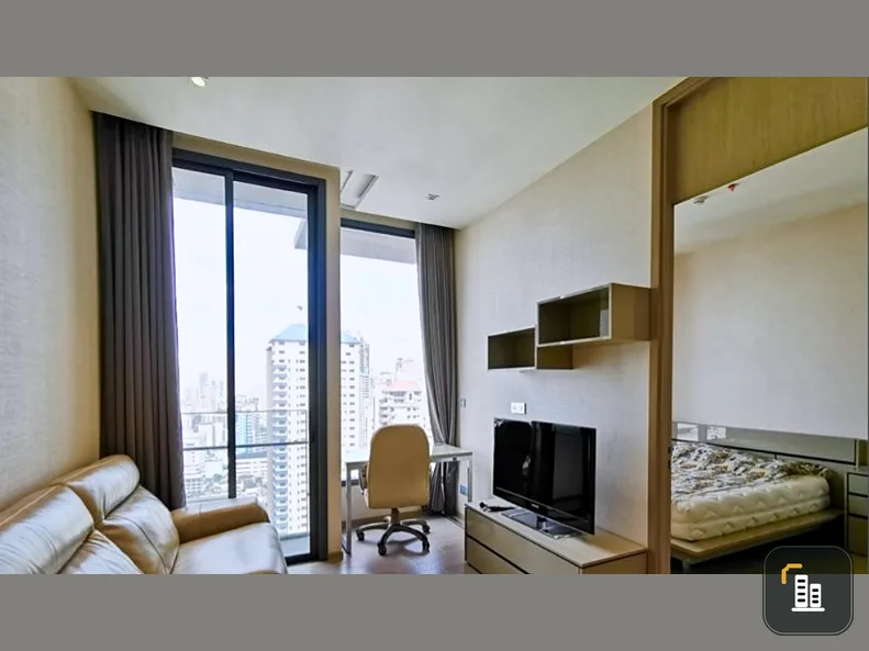 For sale: The ES Asoke, 25th floor, high floor, open view, fully furnished, beautiful room, worth living in. Interested in owning one? Hurry and reser