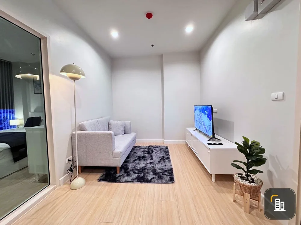 For rent: Metro Sky Wutthakat, bright and comfortable room, very comfortable to live in, fully furnished, just bring your bags and move in.