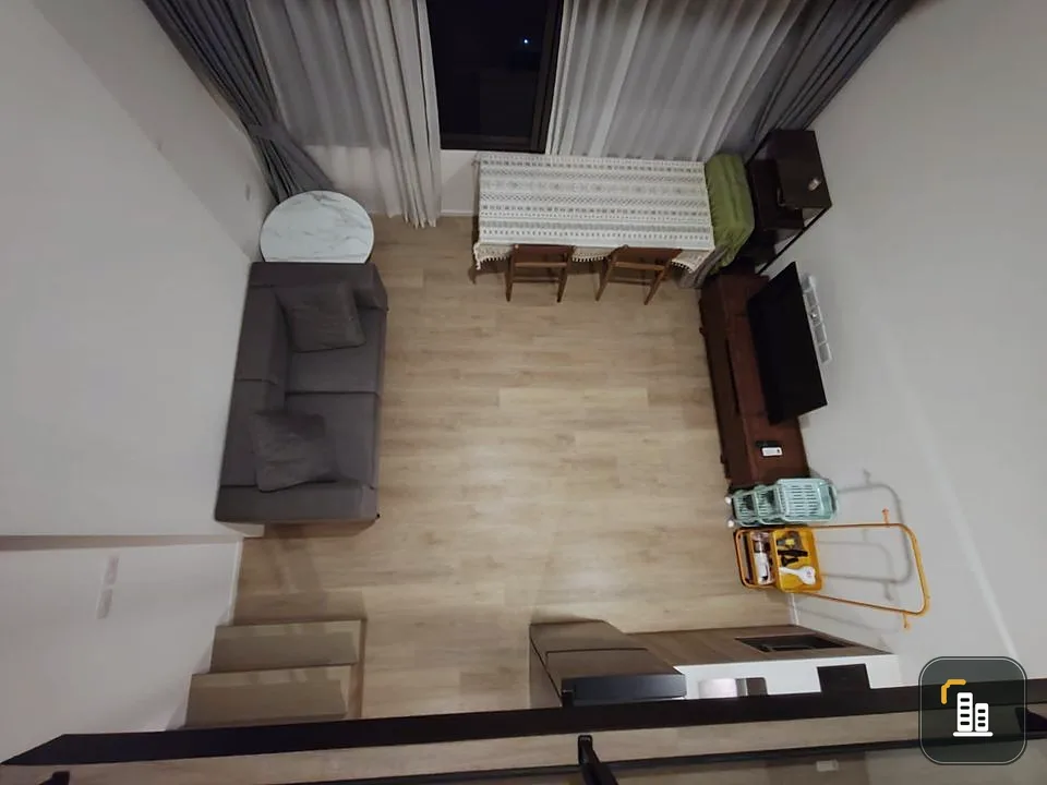 For rent: Siamese Sukhumvit 87, 22nd floor, very high, beautiful city view, high ceiling, airy and spacious, ready to move in