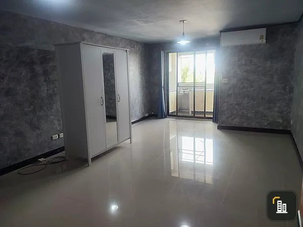 Condo for sale, Jean-Elysees Tiwanon, decorated in a loft style, no one in the back, good ventilation, reserve now.