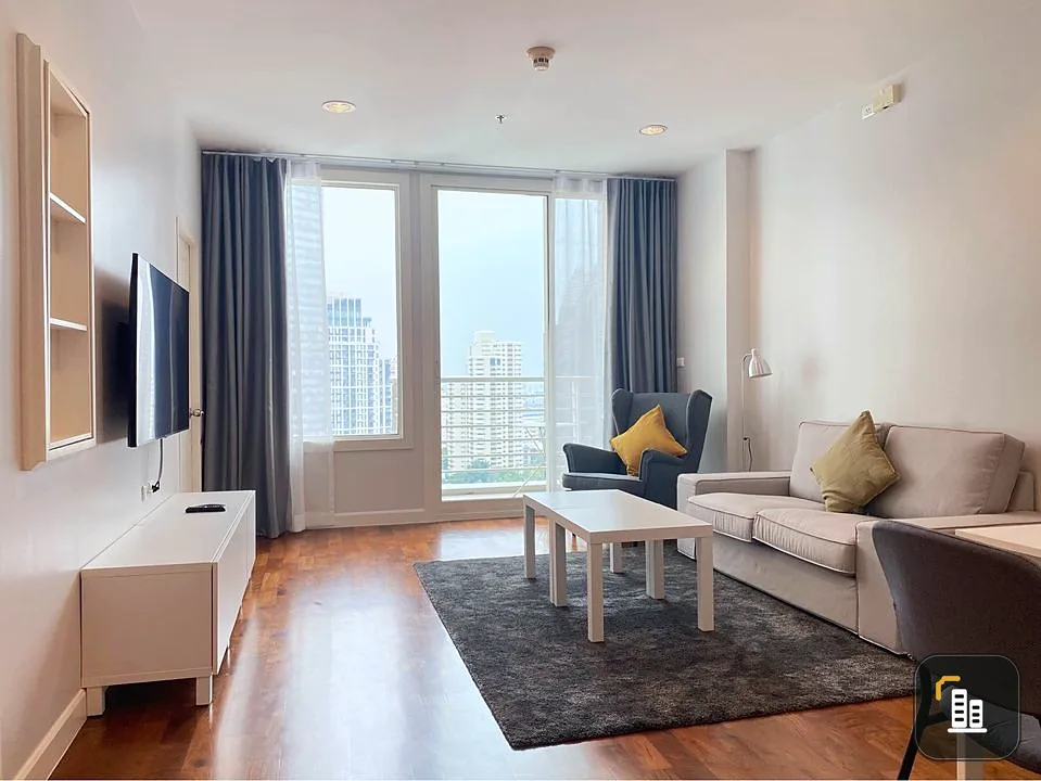 For rent: Siri Residence Sukhumvit 24, spacious room, divided into sections, fully furnished, book now!