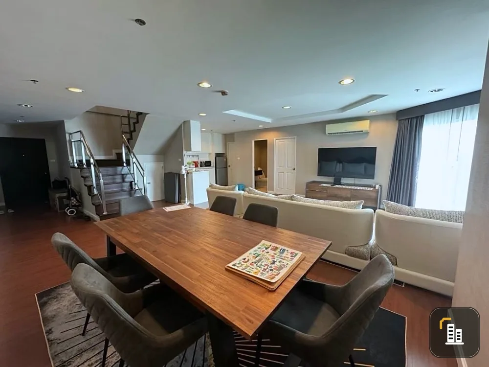For rent!! Condo Belle Grand Rama 9, Building A, with balcony, fully furnished, ready to move in, hurry and book now!!