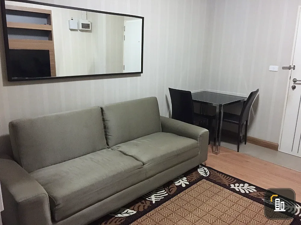 For sale: The Idol Condominium Bangsaen, 3rd floor, beautiful pool view, fully furnished, nice to live in, reserve now, don't miss out.