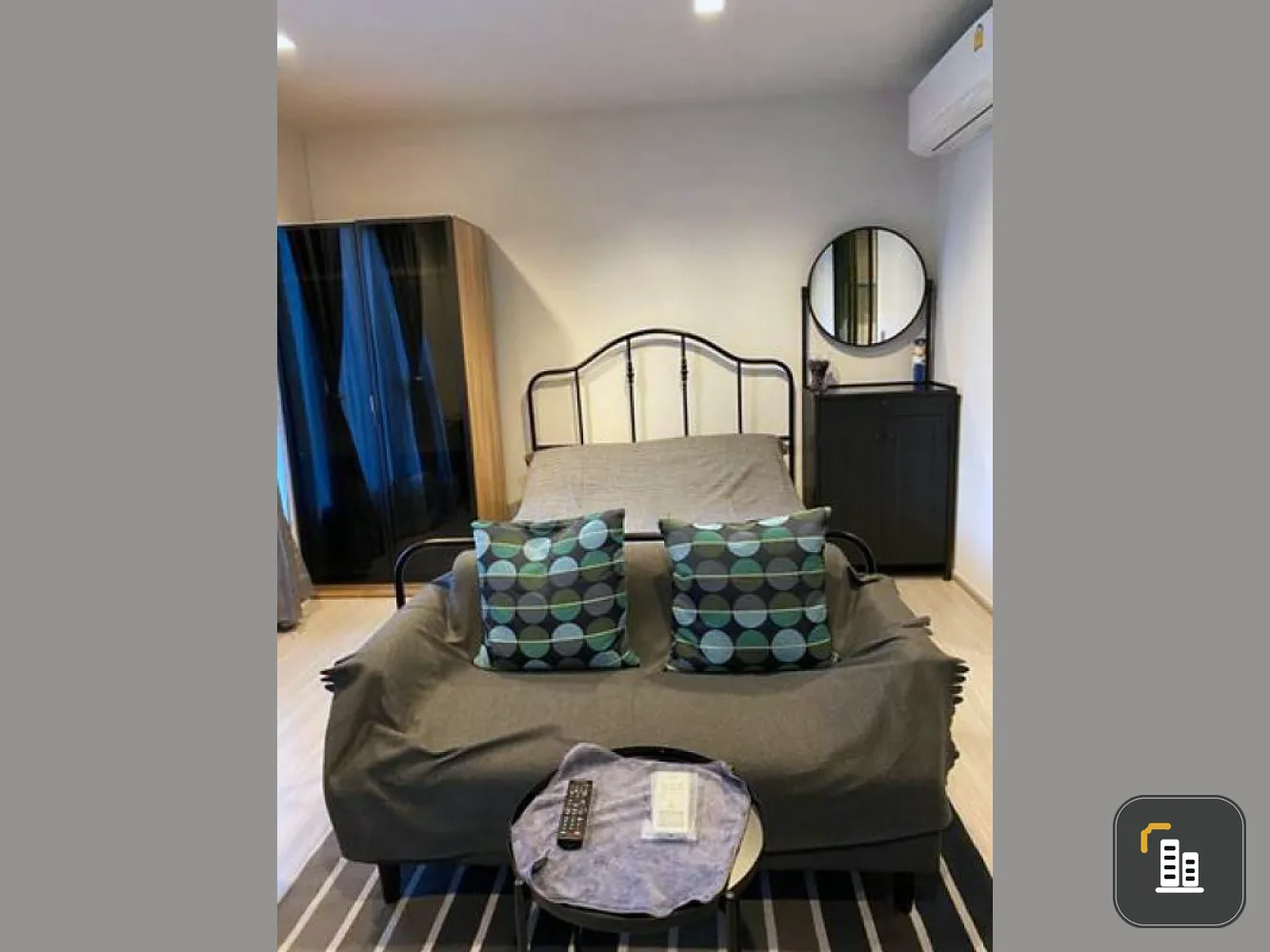 Urgent sale, Condo Life Asoke-Rama 9, nice decoration, everything is complete, just drag your bag.