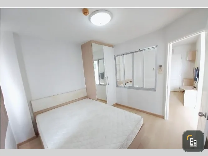 For sale: Lumpini Condo Town, Rattanathibet. Fully furnished. Ready to move in with just your suitcase.