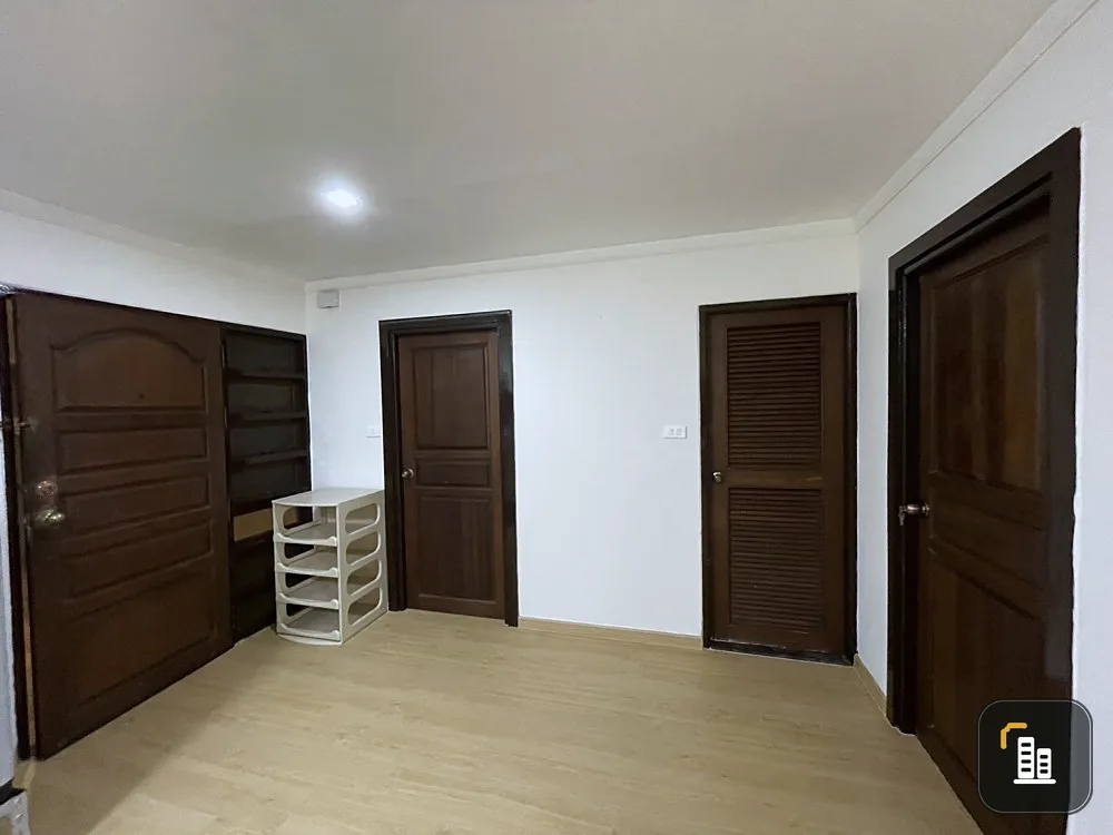 For rent!! Condo Supalai Place Sukhumvit 39, 17th floor, fully furnished, ready to move in immediately, don't miss it!!