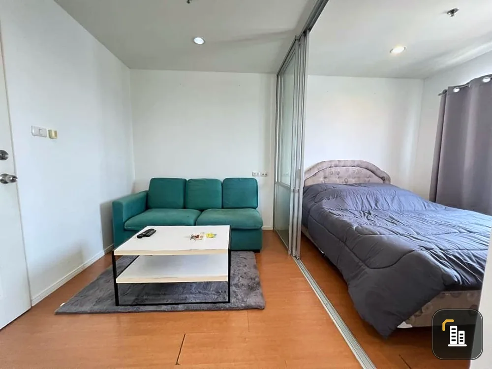 For sale: Lumpini Condo Town, North Pattaya, Sukhumvit (North Pattaya), high floor, city view, great atmosphere, must book like this.