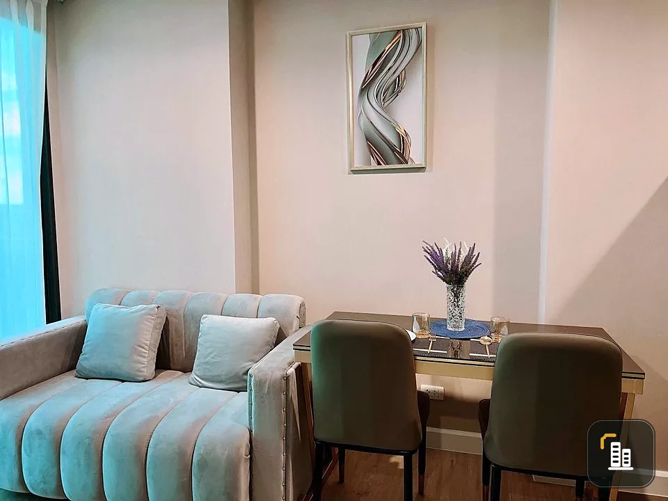 For rent: Metro Luxe Riverfront, Ratchaphruek. Fully furnished and electric appliances as shown in the picture. Move in now. Don't hesitate.