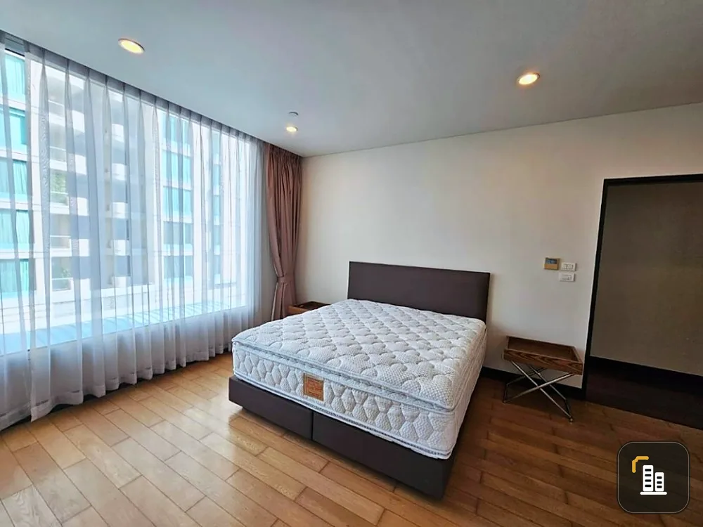 For rent!! Condo The Park Chidlom, 3rd floor, beautiful room, 2 bedrooms, fully furnished, ready to move in, don't miss it!!