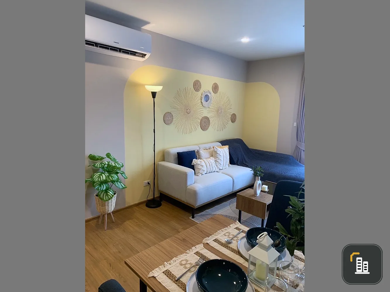 Selling down payment The Line Vibe, 2 bedrooms, 10th floor, good project, nice location, if interested, hurry and reserve now.