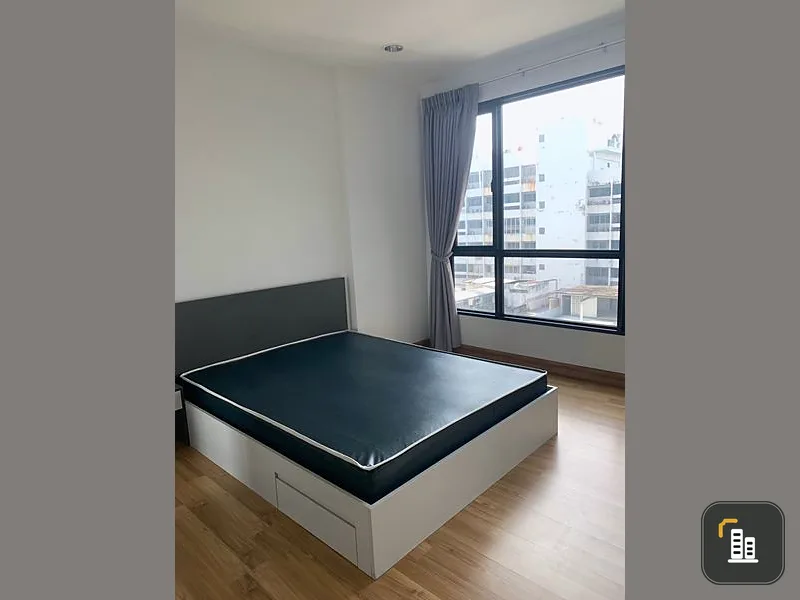 For sale: Premio Vitro Kaset, spacious room, not cramped, comes with complete furniture. Book first, get it first.