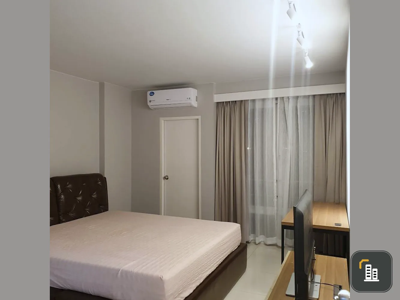 Bang bang price in a hit location. Condo I-House Rama 9-Ekamai that is very cheap. room ready Buy it