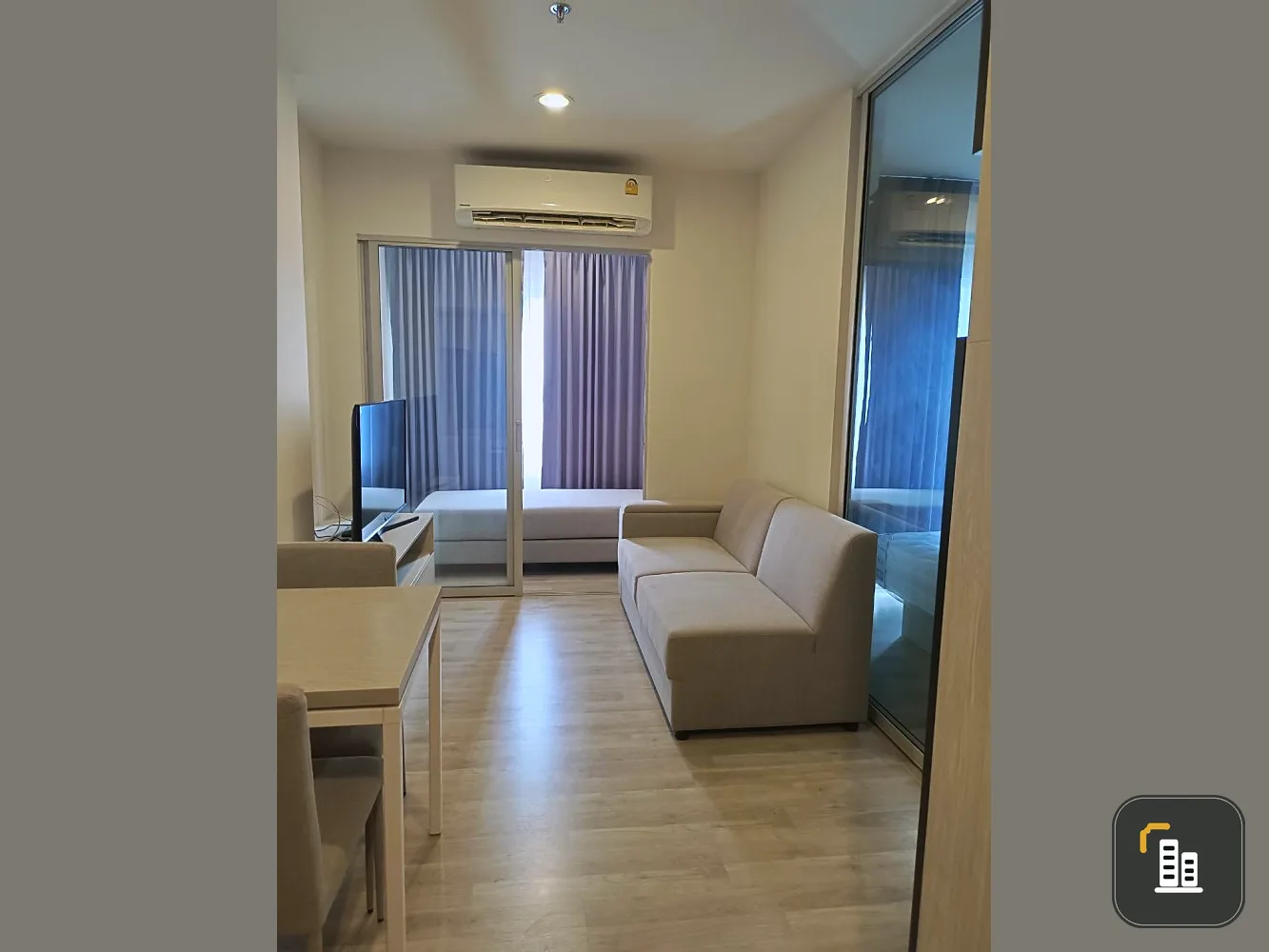 Urgent sale!! Niche Mono Ramkhamhaeng Condo, 18th floor, Building B, fully furnished, ready to move in, good price, don't wait!!