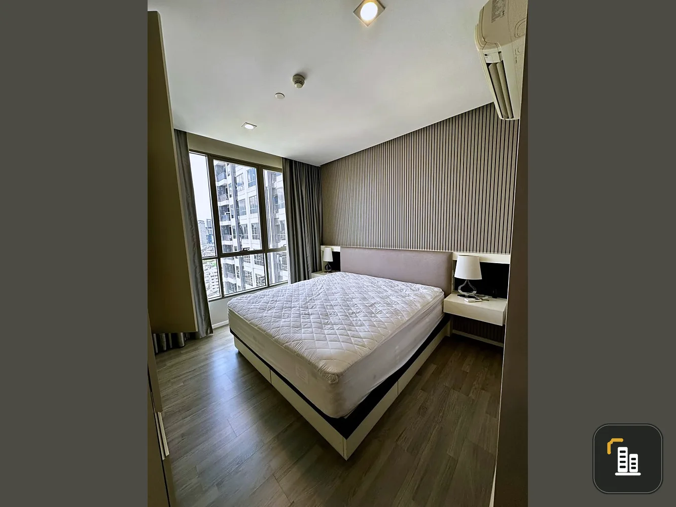 Condo for sale: The Room Sathorn-Saint Louis, corner room with privacy, fully furnished, ready to move in, book now before you miss out.