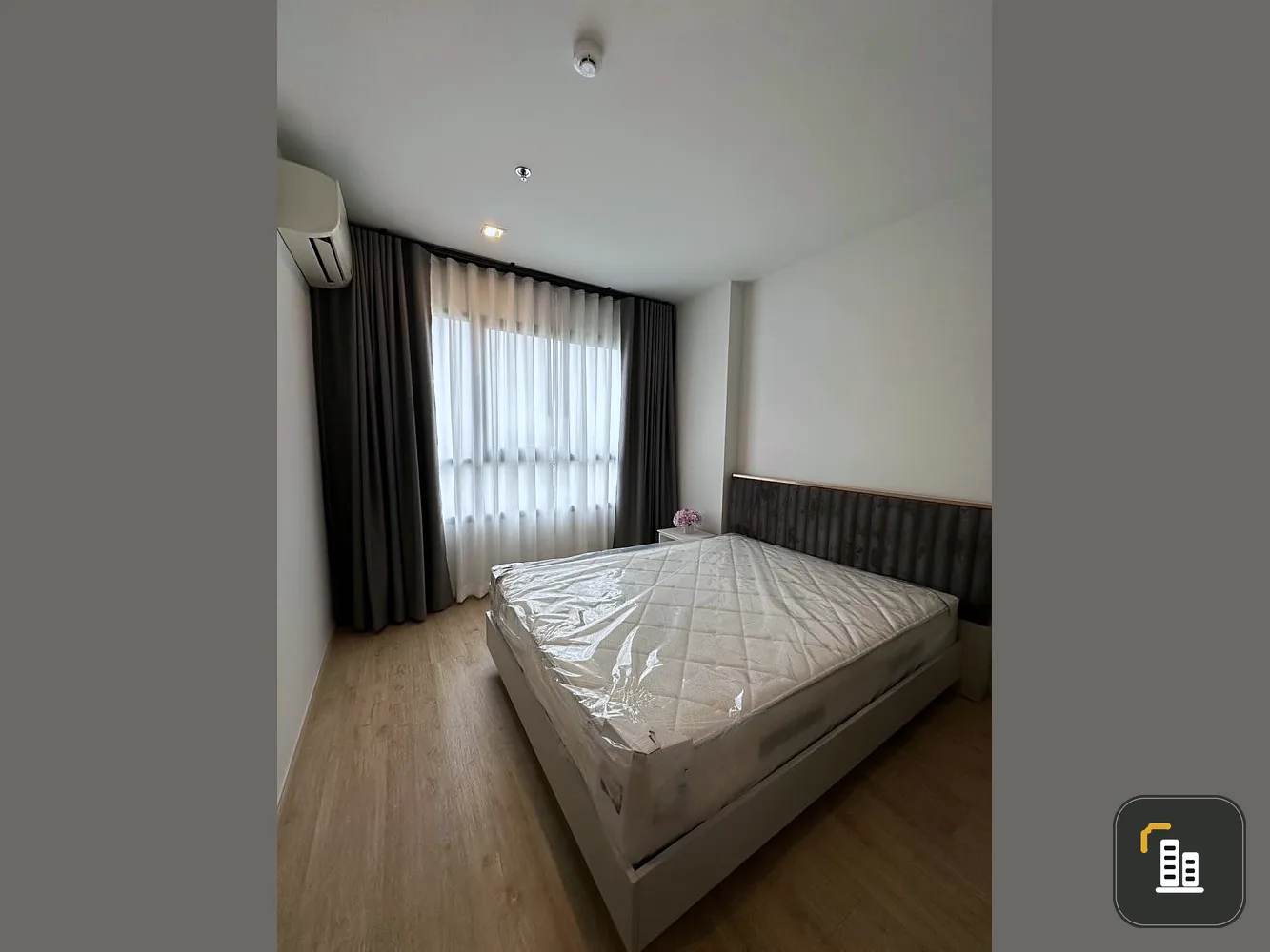 For sale, for rent, Ideo new rama9, beautiful room number, good to live in, 17th floor, pool view, no buildings blocking, very good view, hurry and re