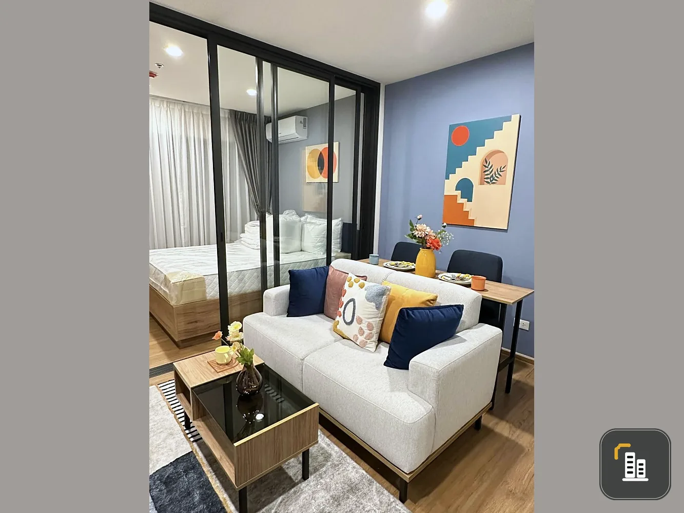 For rent: The Line Vibe, high floor, separate room, beautifully decorated, ready to live in, with amenities, don't miss it.