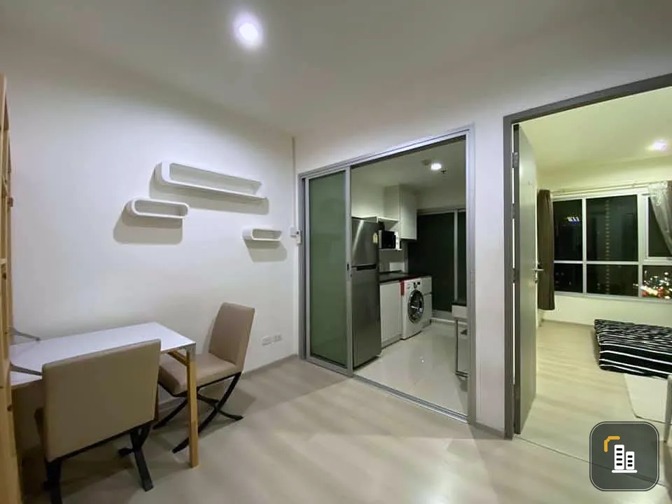 For sale: Life Ratchadaphisek, all zones are partitioned, the room is cool and comfortable, the wind blows through all day, the view is very nice,