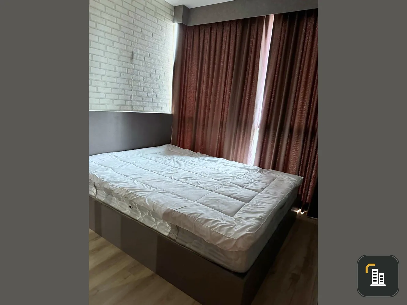 Condo for rent, The Uniq Sukhumvit 62/1, 7th floor, not very high, spacious room, separated into sections, good like this, reserve now.