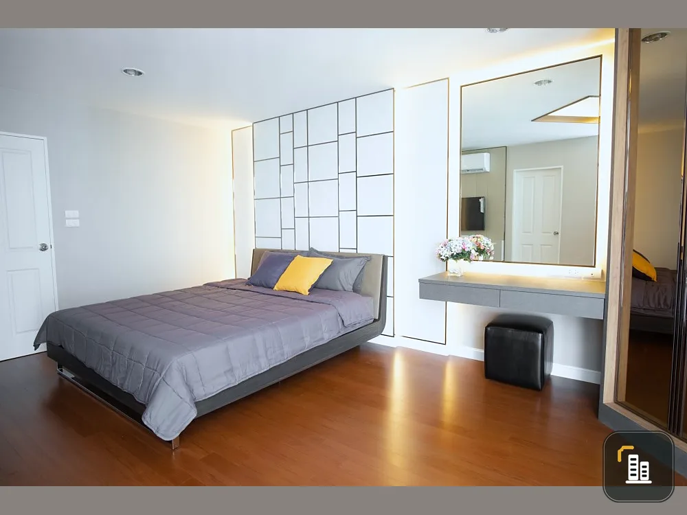 For rent!! Condo Belle Grand Rama 9, 34th floor, beautiful room, luxuriously decorated, ready to move in, fully furnished, you can finish here!!