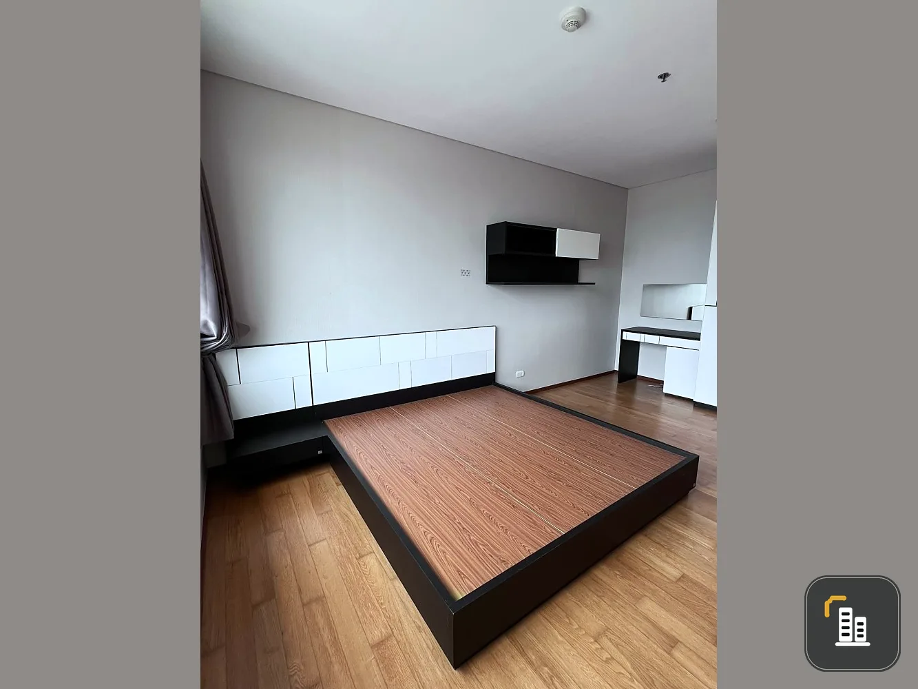 Condo for rent, Villa Sathorn, high floor, spacious room, airy, comfortable, view of Icon Siam, you should not miss it.