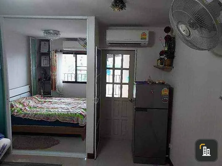 For sale: Country Ville Resort Condominium, fully furnished, 1 bedroom, 1 bathroom, ready to move in, reserve now!
