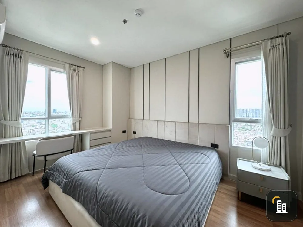 For sale: Lumpini Place Tao Poon - Interchange, 22nd floor, spacious room, comfortable, comes with complete decorations, reserve now.
