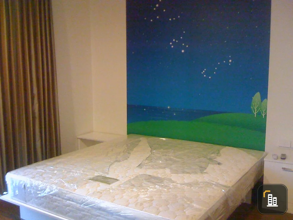 For sale, for rent, The Iris Rama 9-Srinakarin, fully furnished, spacious room, view of the super chill swimming pool, book now