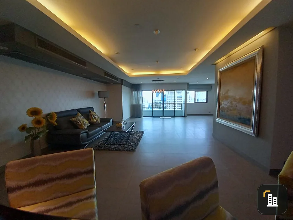 Condo for sale, Sathorn Garden, 3 bedrooms, 3 bathrooms, plus a maid's room, fully furnished, reserve now!