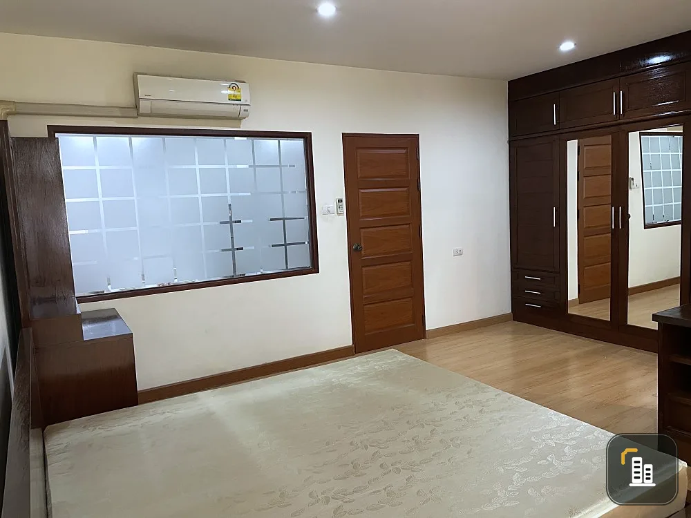 For rent, Condo, Klangkrung Resort, Ratchada 7, 6th floor, Building B2, beautiful room, good common area, full furniture, don't miss!!