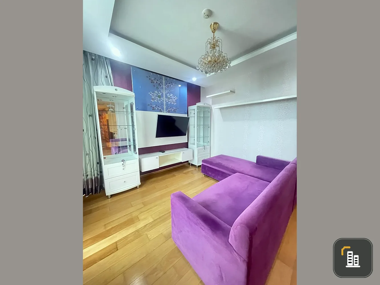 For sale: The Breeze Narathiwat, with a view of the Chao Phraya River and Bangkok, beautifully decorated, tightly built-in, interested in booking now.