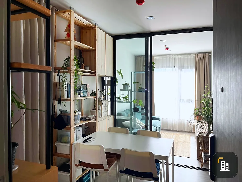 Condo for sale, Life Asoke Rama 9, 37th floor, high view, comes with complete facilities. If you don't reserve, you'll regret it.