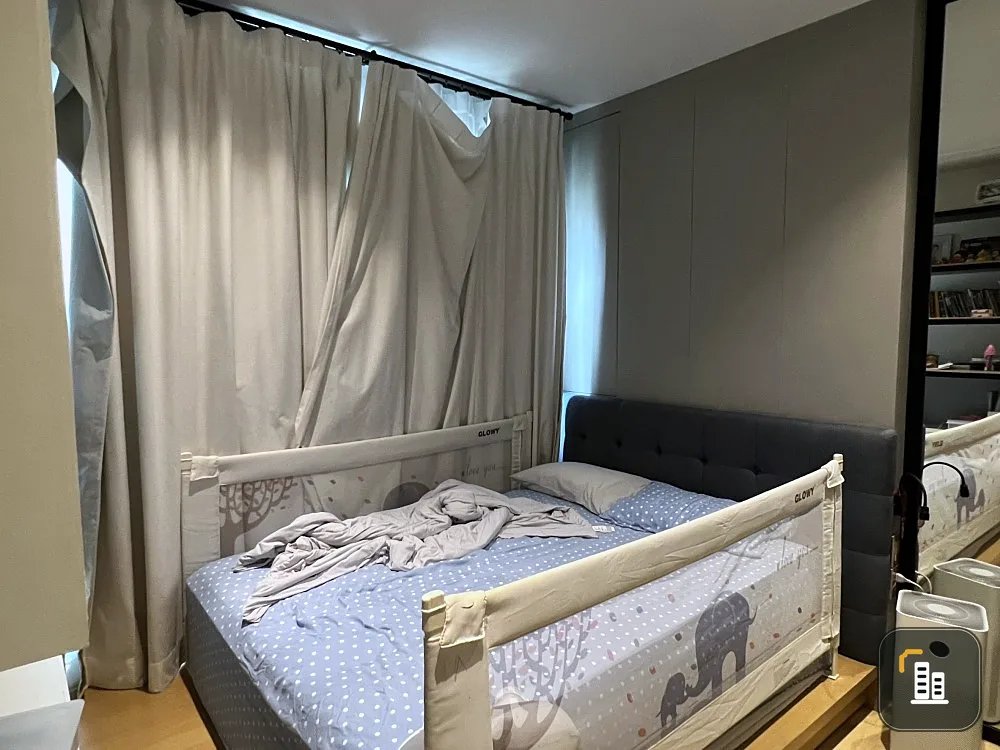 Urgent sale, Condo The Vertical Ari, 10th floor, 2 bedrooms, well-decorated furniture, good price, don't miss it