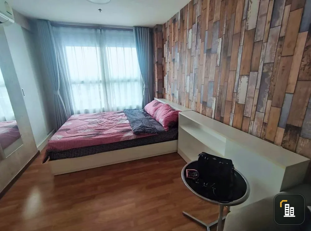 Urgent sale: Condo The Trust Ngamwongwan, fully furnished + electrical appliances, fully decorated, just bring your bags and come!