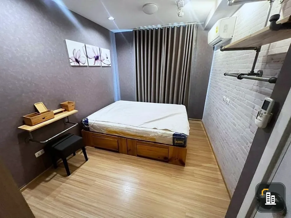For sale: Plum Condo Chaengwattana Station, 4th floor, fully wallpapered, with amenities. Reserve now!