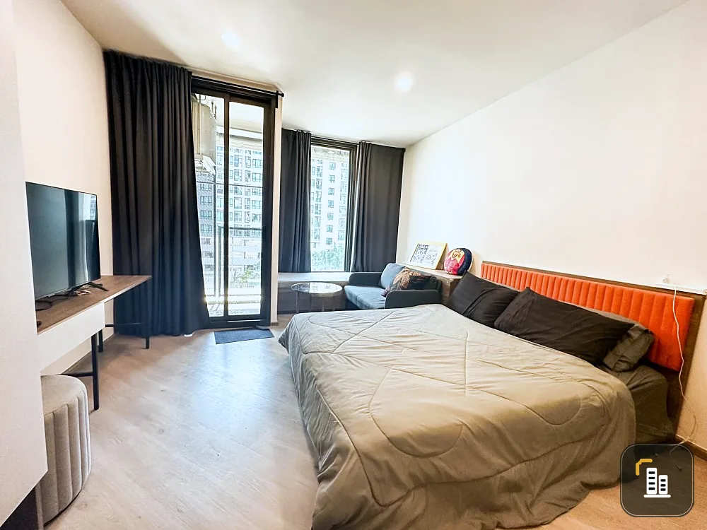 For sale, for rent, The Base Saphan Mai, fully furnished, full facilities, move in now, don't hesitate.