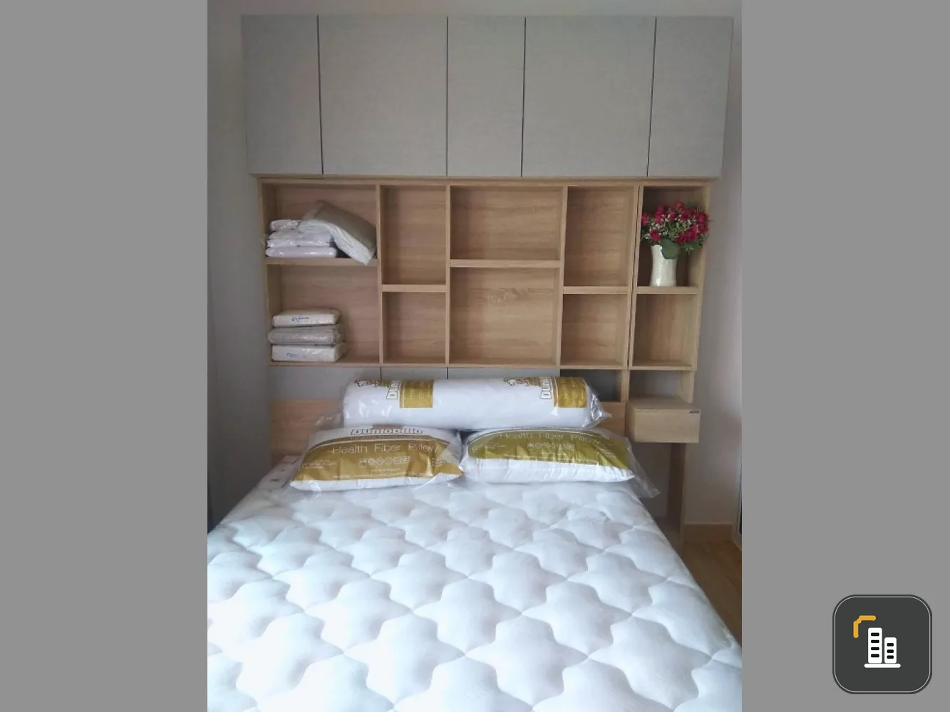 For sale: The Sea Sriracha, 10th floor, beautiful room, fully furnished, reserve and own it now, urgently.
