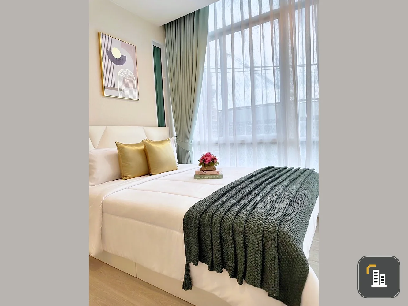 For rent: The Sky Sukhumvit, 2nd floor, beautiful room, fully furnished, book now, urgently.