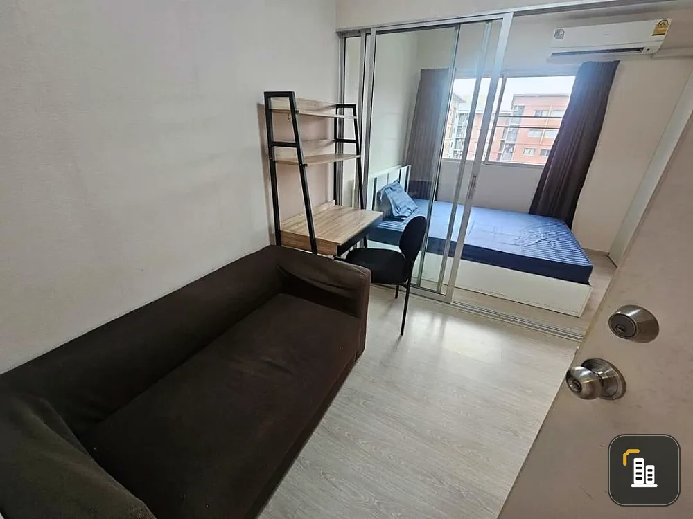 For rent: Plum Condo Park Rangsit, 7th floor, swimming pool view, fully furnished, ready to move in, book now, don't miss out.