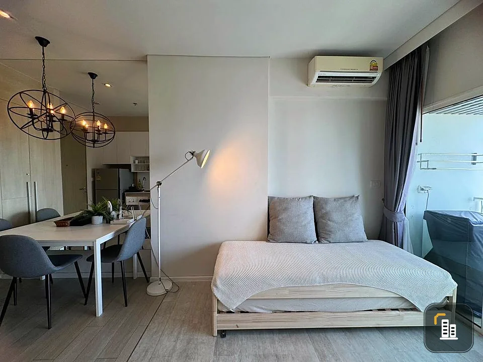 For sale: Veranda Residence Pattaya (Jomtien), fully furnished room, beautiful and stunning, sea view, great atmosphere, you can't miss booking.
