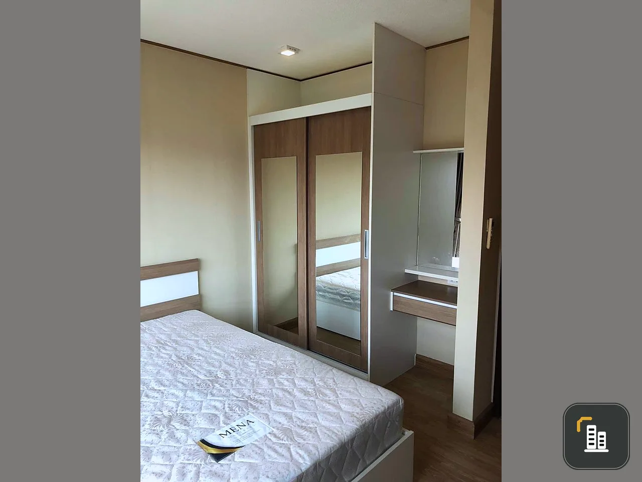 For sale: Richso Condo Bang Kruang, near Chao Phraya Market, easy to find food, complete with basic furniture, don't miss it.