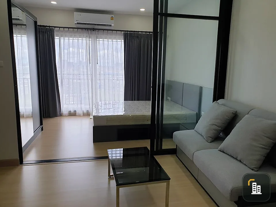 Condo for sale: Supalai Loft, Sai Fai Station, partitioned room, nice to live in, fully furnished, just bring your bags and come. Urgent!