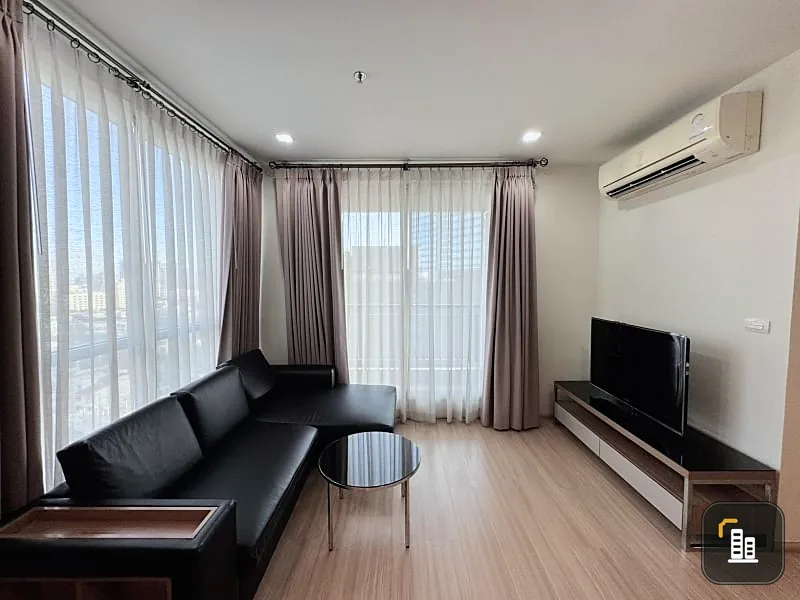 For rent, Rhythm Ratchada-Huai Khwang condo, luxury condo, beautiful room, built-in furniture, ready to move in, don't miss it