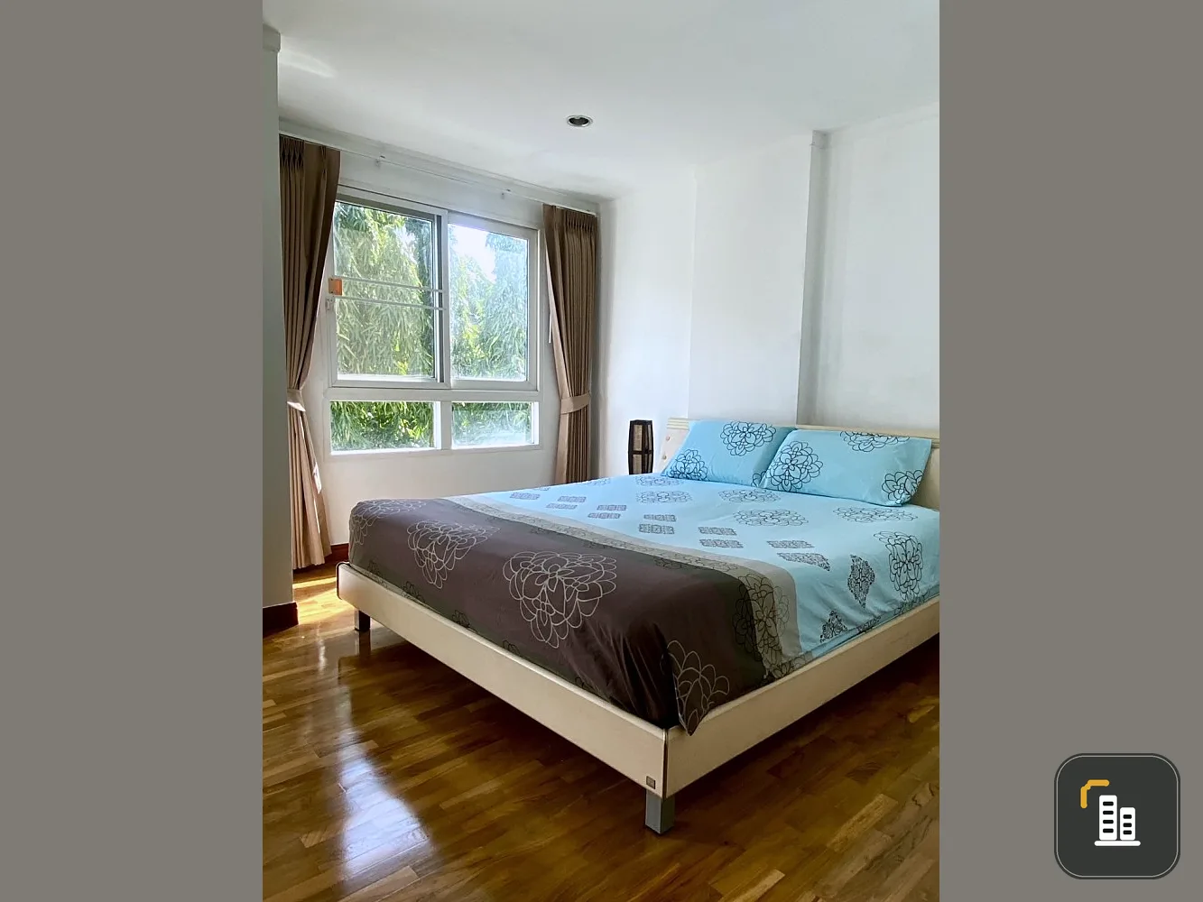 For rent!! Condo Baan Siri Sathorn, 3rd floor, Building A, fully furnished, ready to move in immediately. Don't miss it!!