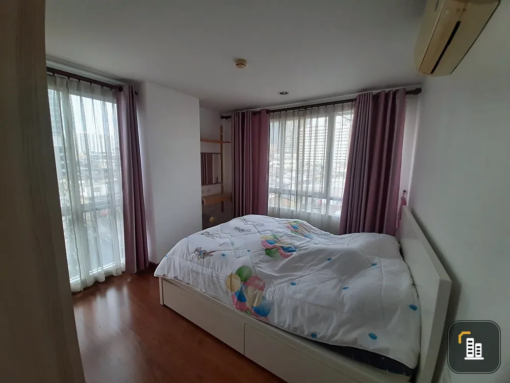 Urgent sale, Condo Wish @ Siam, 2 bedrooms, 2 bathrooms, 7th floor, comes with amenities, buy now